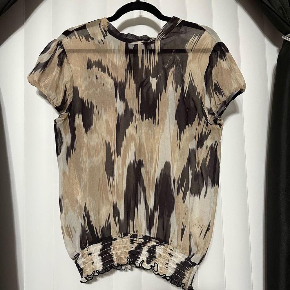 New York & Company sheer tan/brown/black blouse